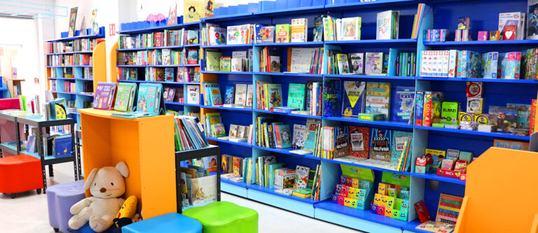 Libros primaria, colecciones, emociones, educativos, juegos de mesa, Séneca Jove librería infantil y juvenil en el centro de Elche